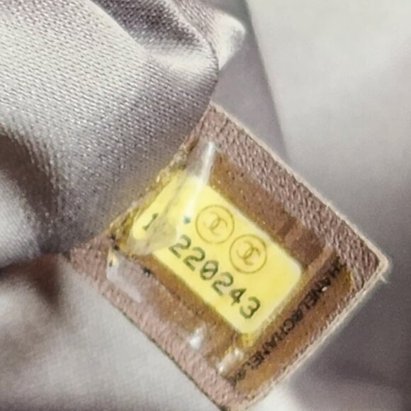 Chanel Patent Soft Sided bag, Authentic - Picture 8 of 9